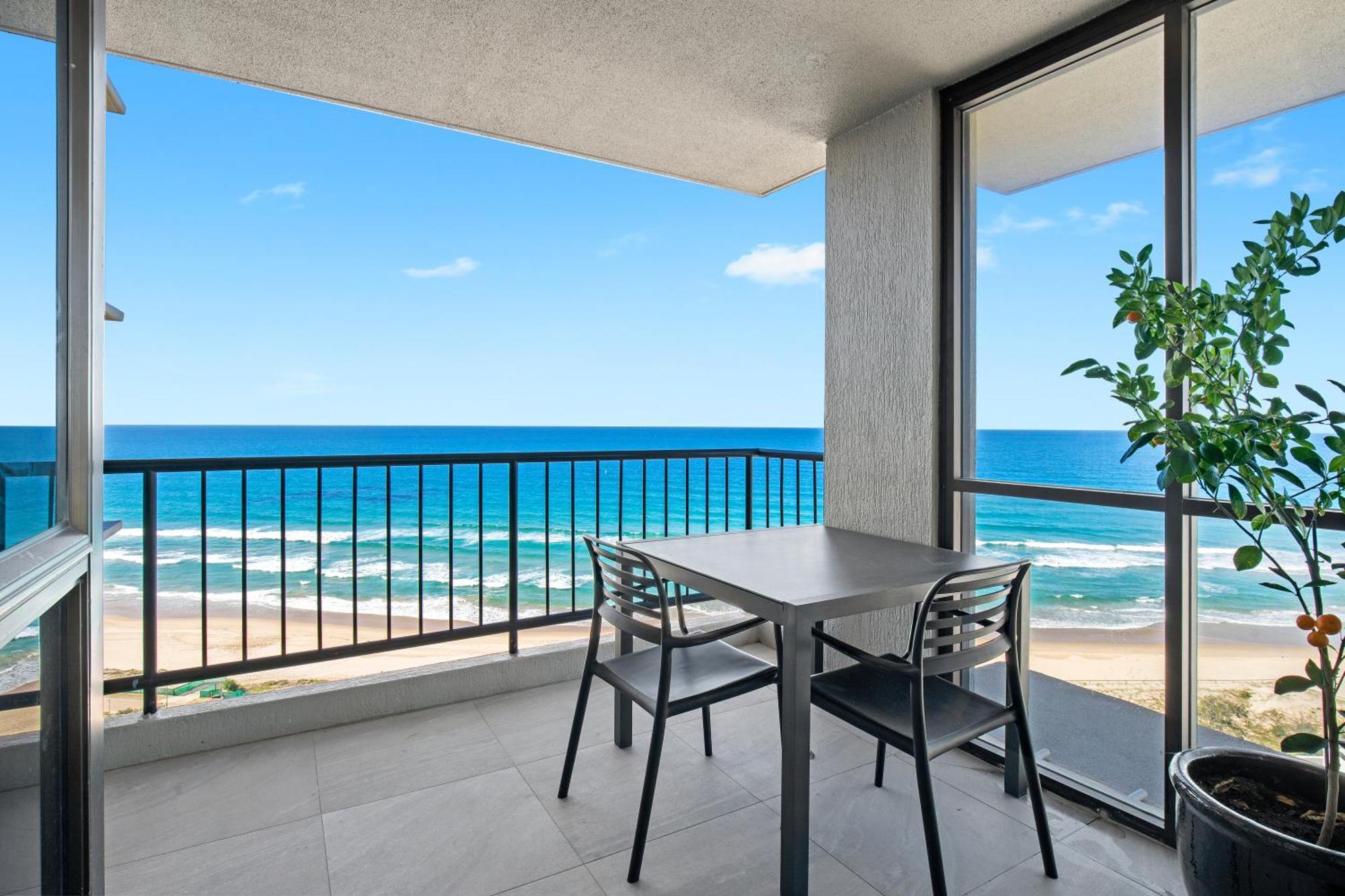Capricorn One Beachside Holiday Apartments - Official Χρυσή Ακτή Εξωτερικό φωτογραφία